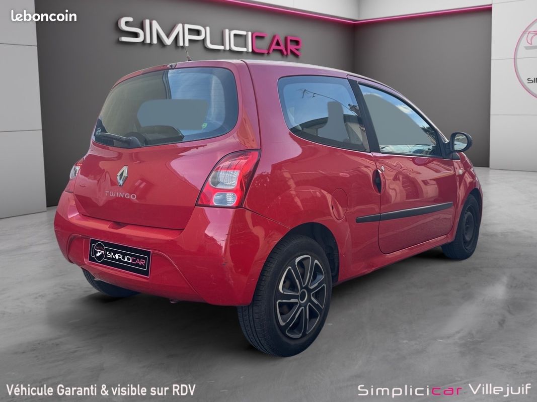 RENAULT TWINGO II 1.2 16v 75 eco2 Dynamique, Bluetooth, Climatisation, Carnet D'entretiens, Garantie 12 Mois (image 13)