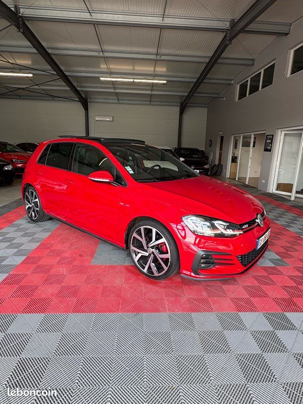 VOLKSWAGEN GOLF 7.5 GTI 230cv DSG6 PANO/DCC/CAM (image 14)