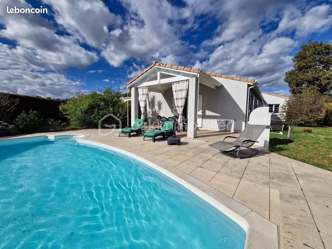 Maison 5 pièces 140 m² · à Hostens · 140 m² · 362 000 €