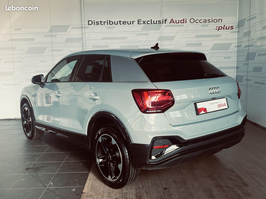 AUDI Q2 35 TFSI 150 S tronic 7 S line (image 3)