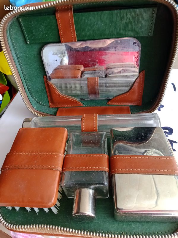 Trousse de toilette (image 2)