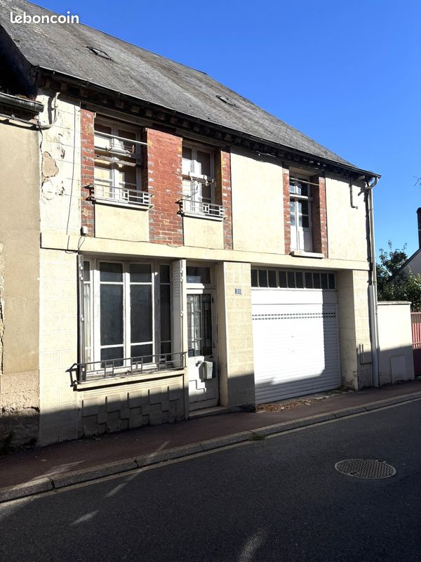 Maison 2 pièces 70 m² · à Courtenay · 70 m² · 40 000 €