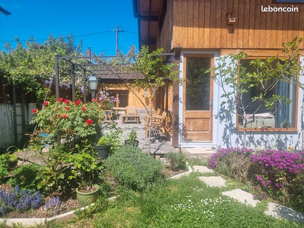 Maison 8 pièces 183 m²