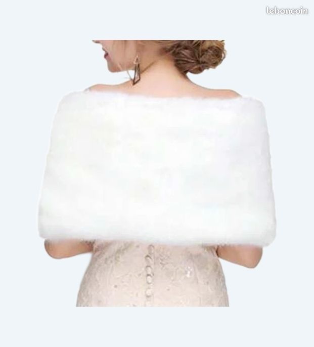 Etole blanche fausse fourrure (image 1)