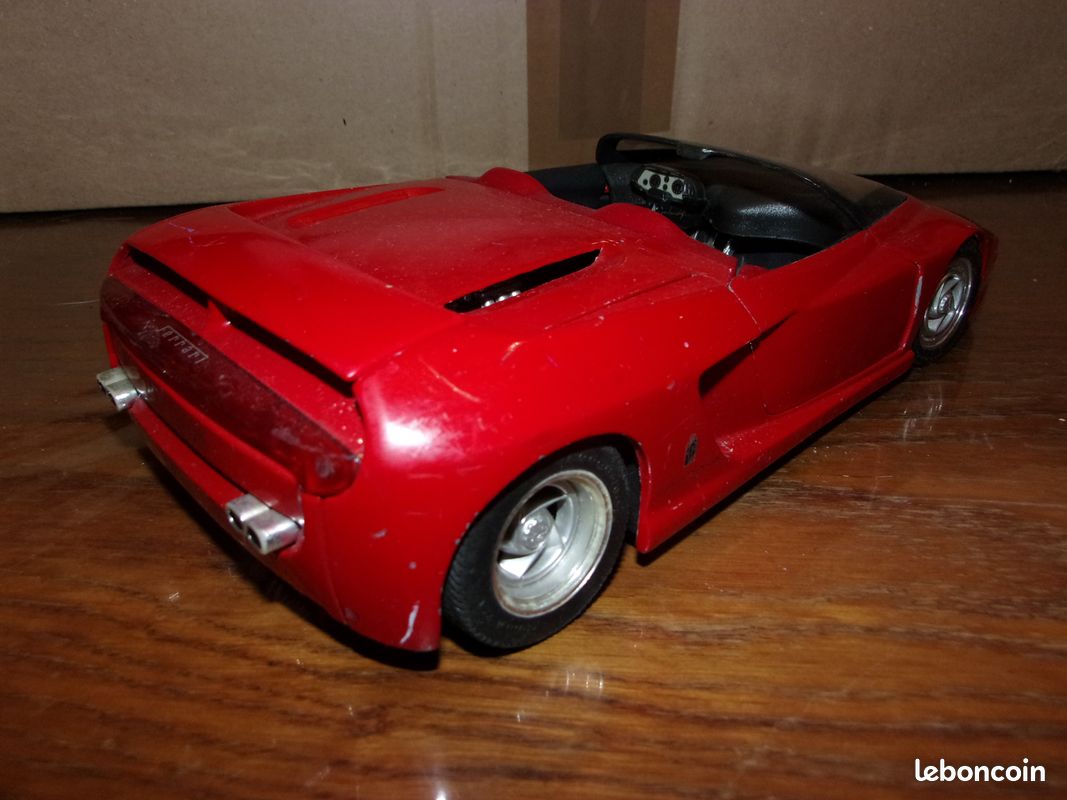FERRARI PININFARINA MYTHOS 1/18 Revell EUR 26,00 - FR