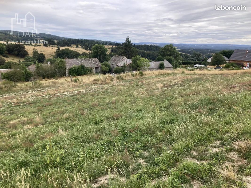 Terrain 1600 m² Saint-Denis-en-Margeride (image 2)
