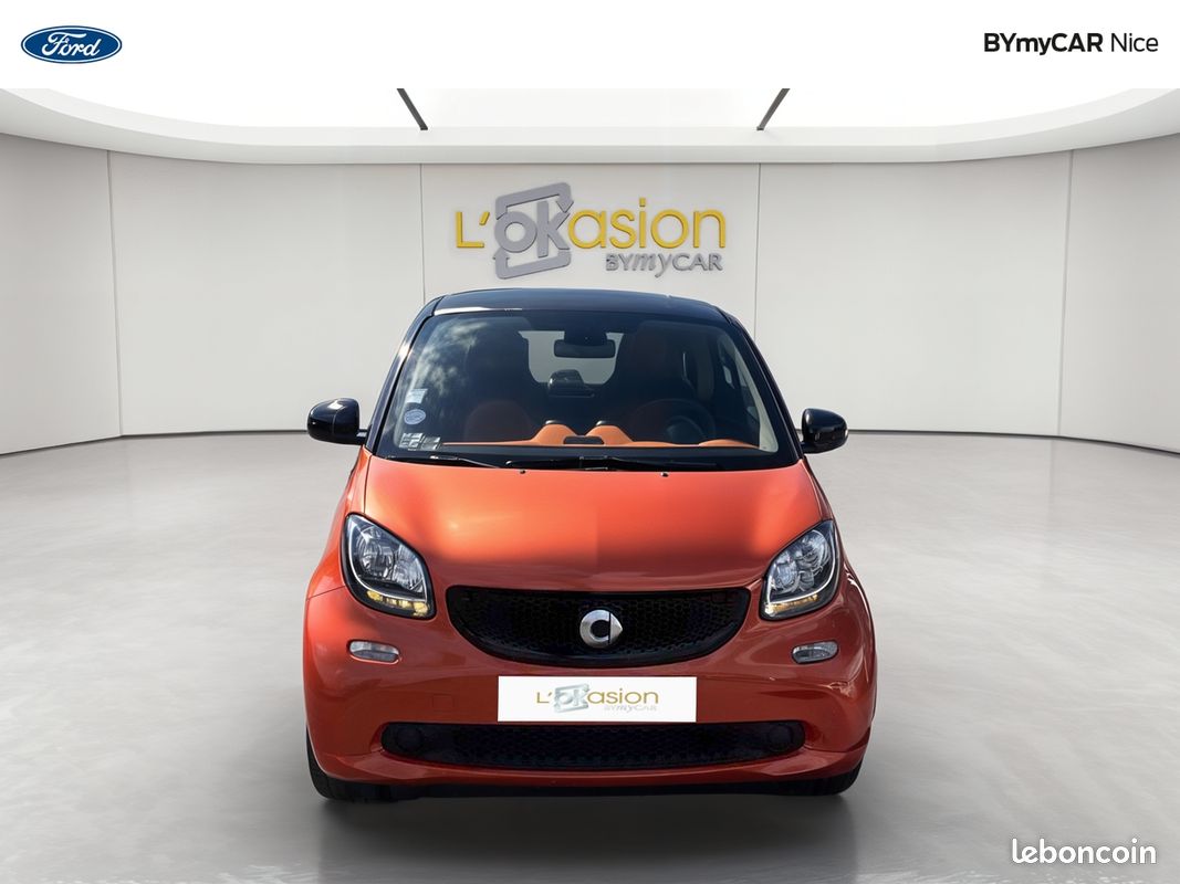 SMART Fortwo Coupé 1.0 71 ch S&S BA6 Passion (image 8)