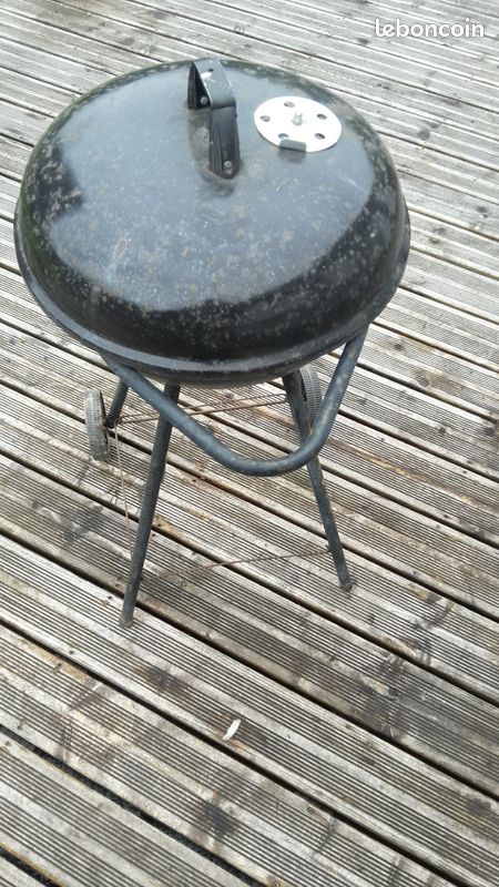 Barbecue rond 45 cm avec couvercle cloche (image 1)