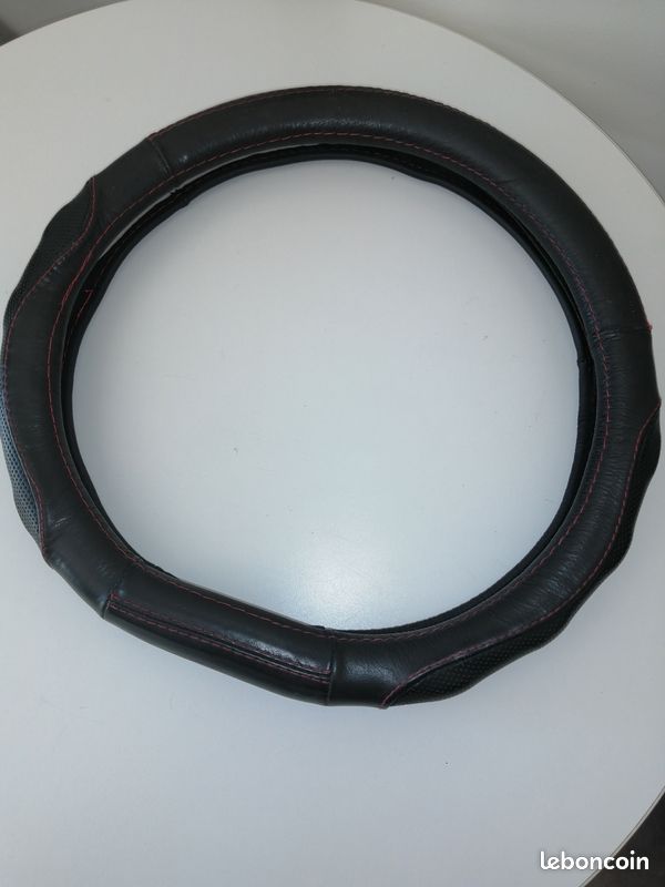 Protection volant de voiture (image 1)