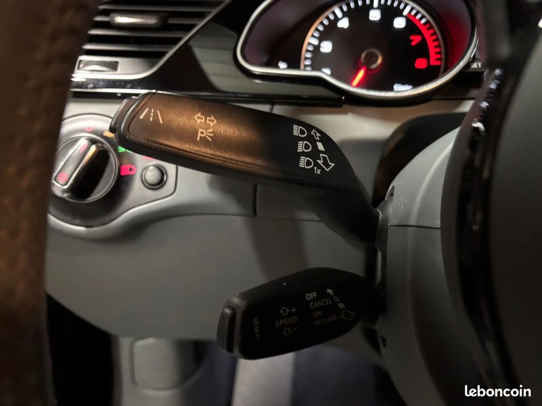 AUDI A5 SPORTBACK 1.8 TFSI 177 Avus Multitronic A (image 16)
