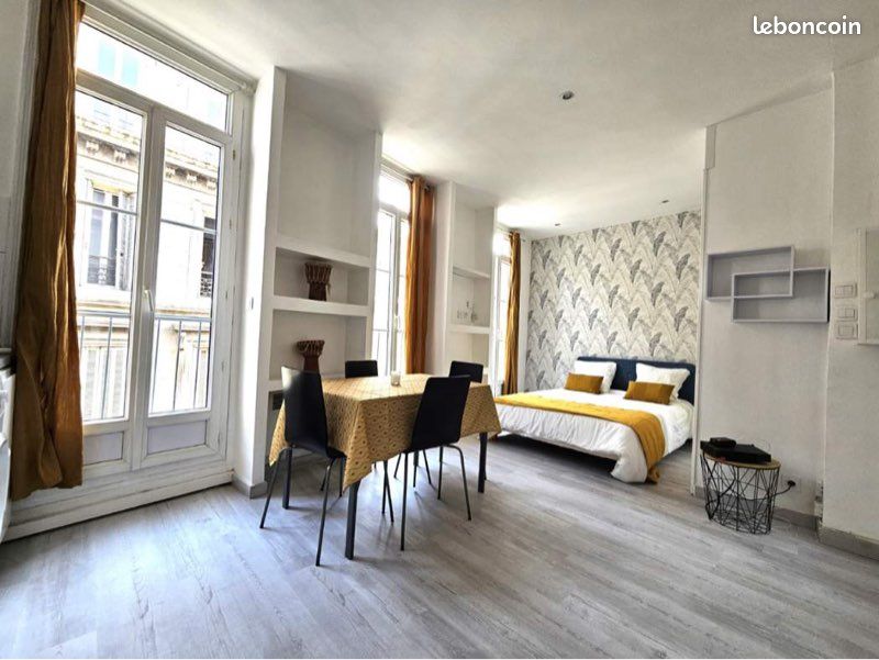 Appartement 1 pièce 25 m² · à Marseille · 25 m² · 900 €/mois