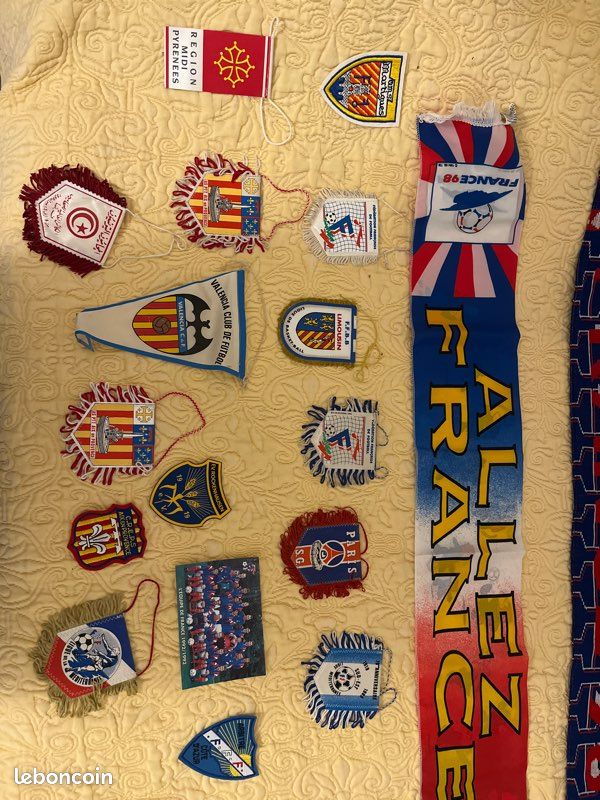 Lot 16 Fanions Coupe Du Monde 82 Football Supporter Collector Vintage