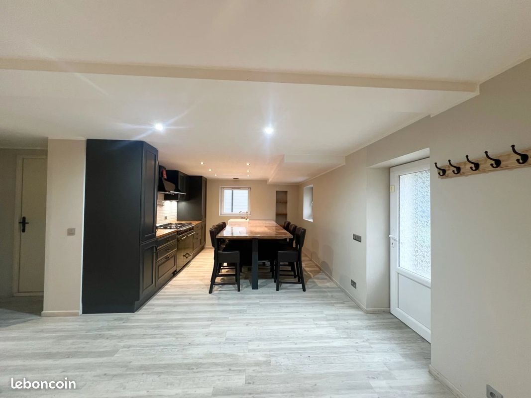 Appartement 2 pièces 53 m² · à Aix-les-Bains · 53 m² · 950 €/mois