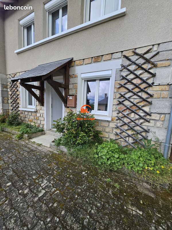 Appartement 2 pièces 34 m² · à Saint-Chély-d'Apcher · 34 m² · 570 €