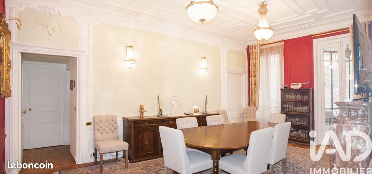 Appartement 5 pièces 202 m²