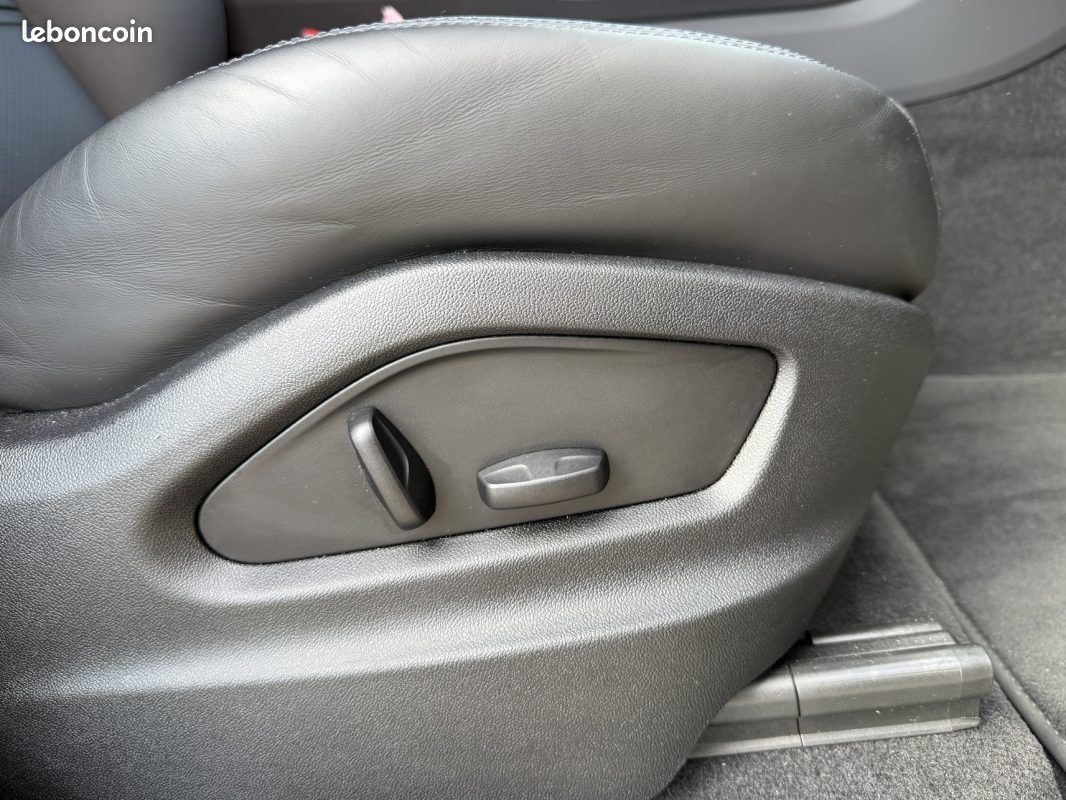 PORSCHE CAYENNE E-HYBRID 3.0 V6 462cv (image 34)
