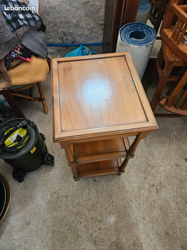 Petite table (image 1)