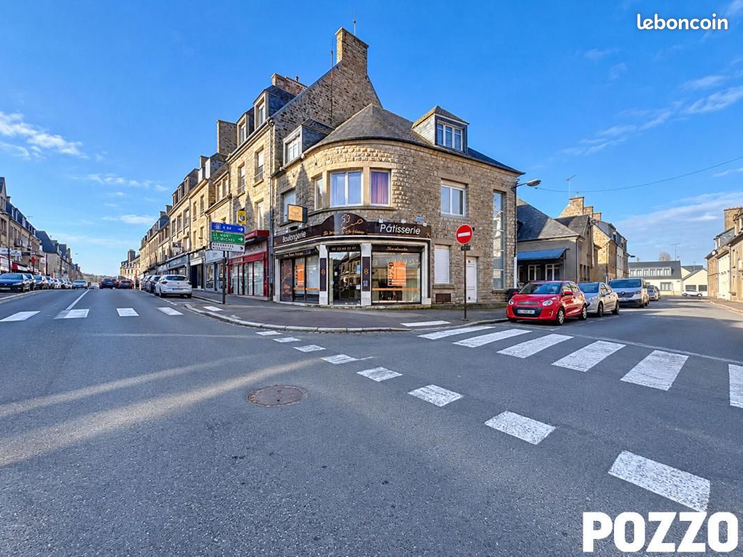 Immeuble 5 pièces 245 m² · à Saint-Hilaire-du-Harcouët · 245 m² · 133 000 €