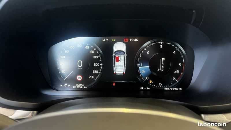 Volvo V60 D3 150CH ADBLUE MOMENTUM GEARTRONIC (image 22)