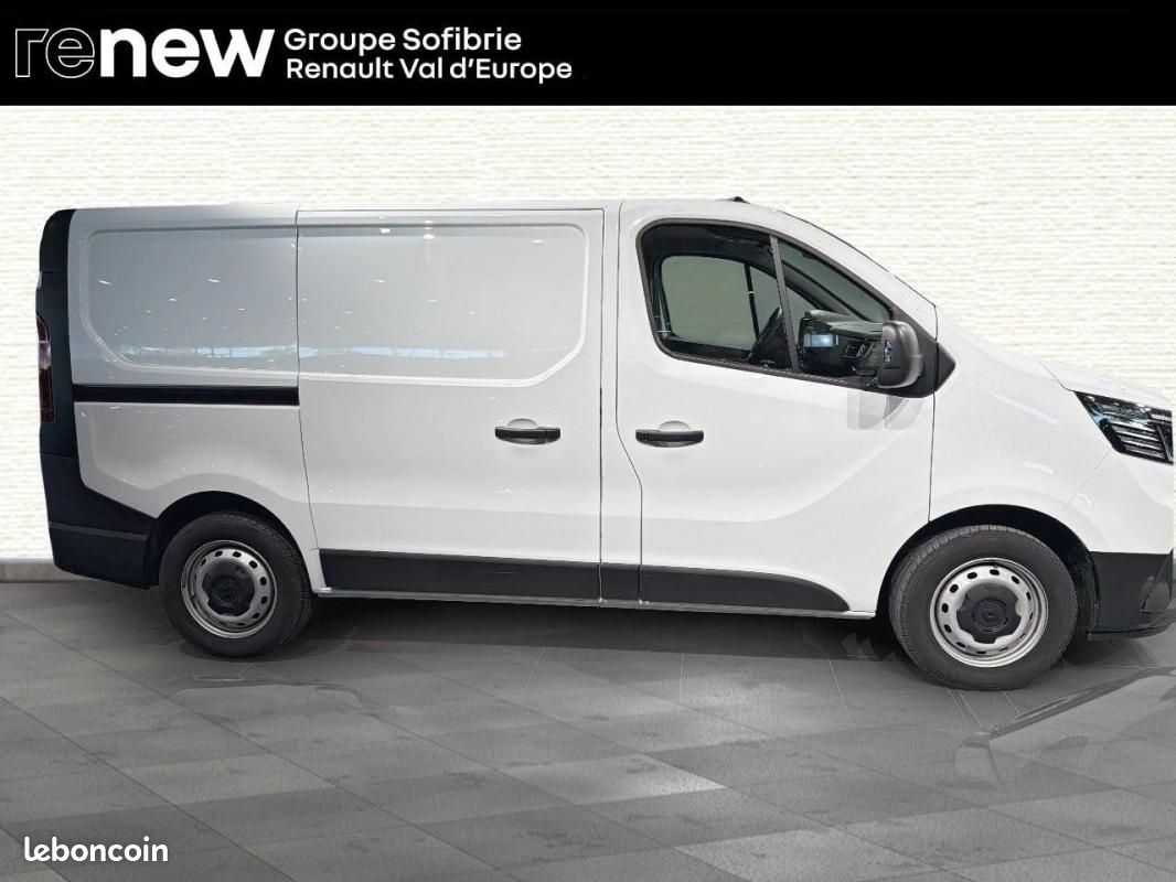 Renault Trafic FOURGON FG BLUE DCI 130 L1H1 3T GSR2 ADVANCE (image 4)