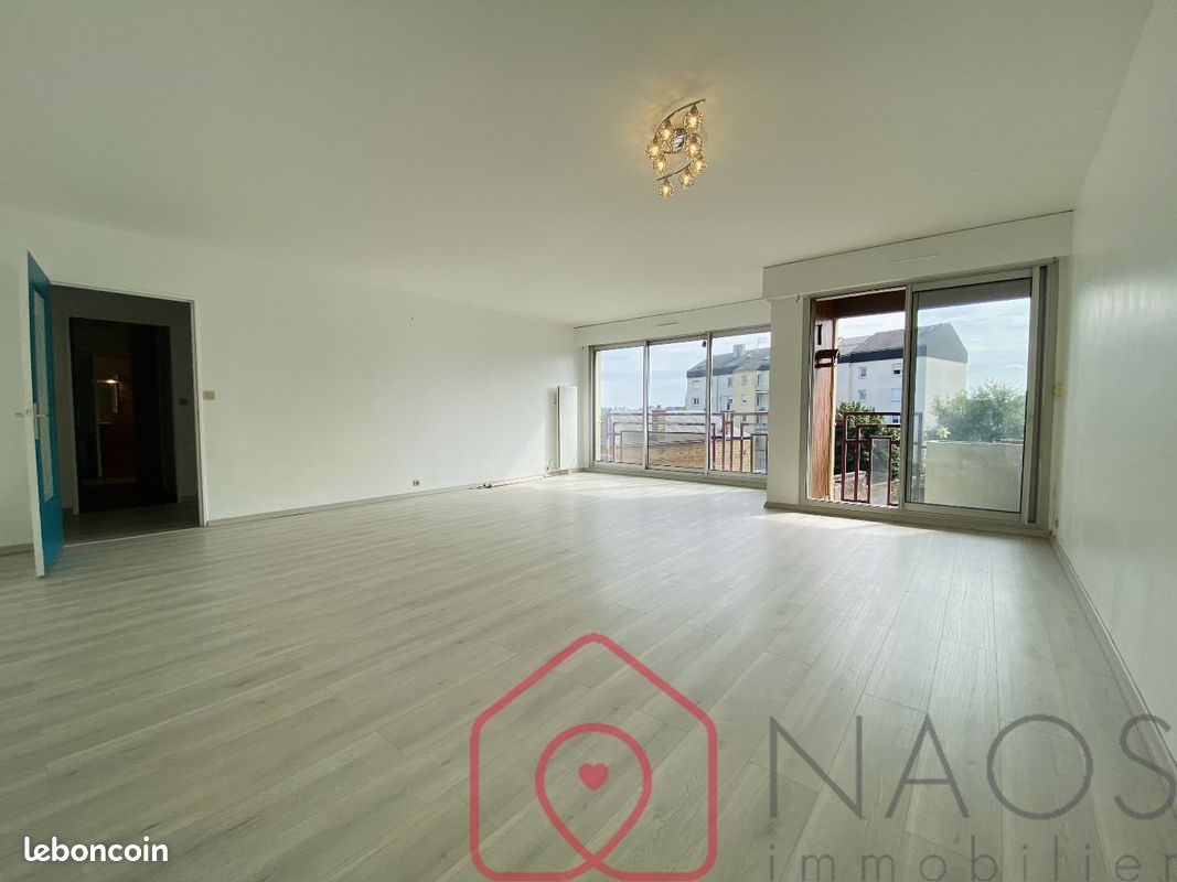 Appartement 4 pièces 92 m² · à Charleville-Mézières · 92 m² · 140 000 €