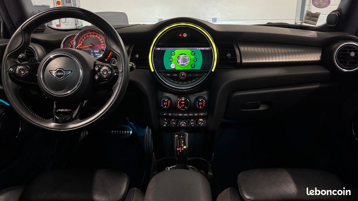MINI MINI 2.0 COOPER S 190ch BVA (F56) - PACK JCW - TO PANORAMIQUE- CARPLAY - 1ère MAIN (image 19)