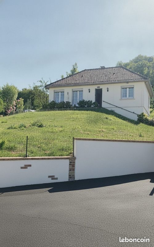 Maison 4 pièces 77 m² · à La Rivière-Saint-Sauveur · 77 m² · 262 500 €