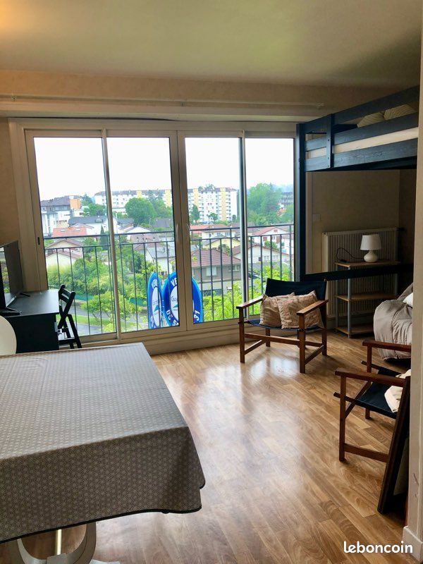 Appartement 1 pièce 28 m² · à Billère · 28 m² · 490 €