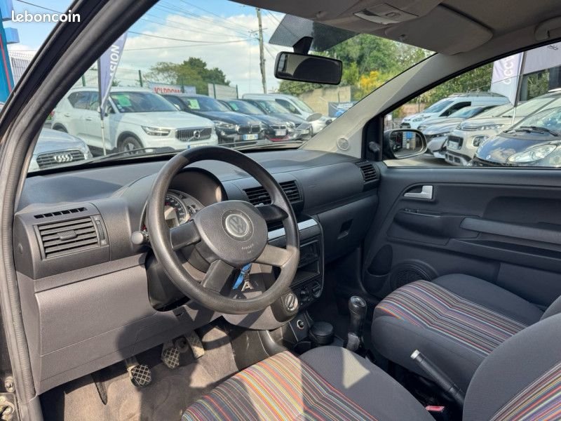 Volkswagen FOX 1.2 55CH TREND (image 7)