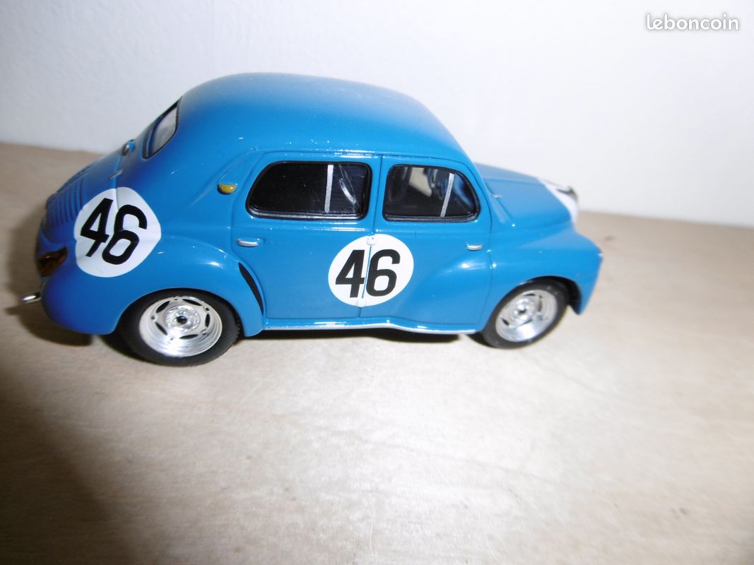 SPARK-MODEL S5212 Scale 1/43 | RENAULT 4CV 1063 N 53 24h LE MANS 1951 J.E.VERNET - J.PAIRARD BLUE