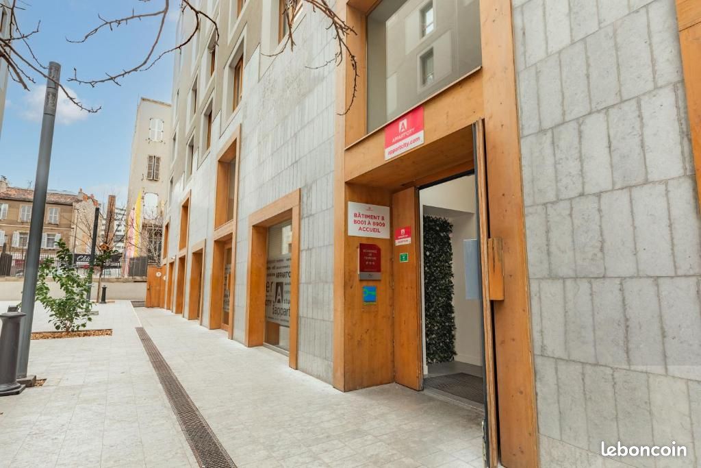 Appartement 2 pièces 42 m² · à Marseille · 42 m² · 155 342 €