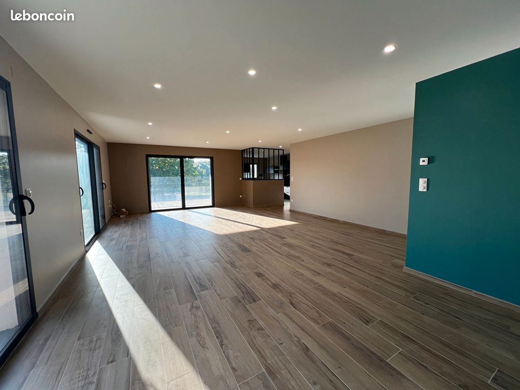 Maison 4 pièces 137 m² · à Moulins · 137 m² · 1 200 €/mois
