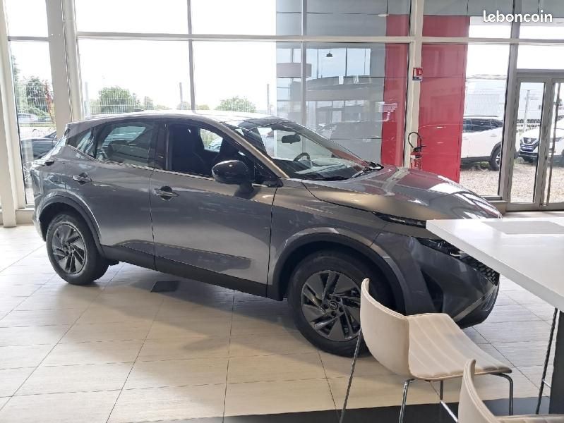 Nissan Qashqai Hybrid e-POWER 190ch Business Edition 2025 (image 3)