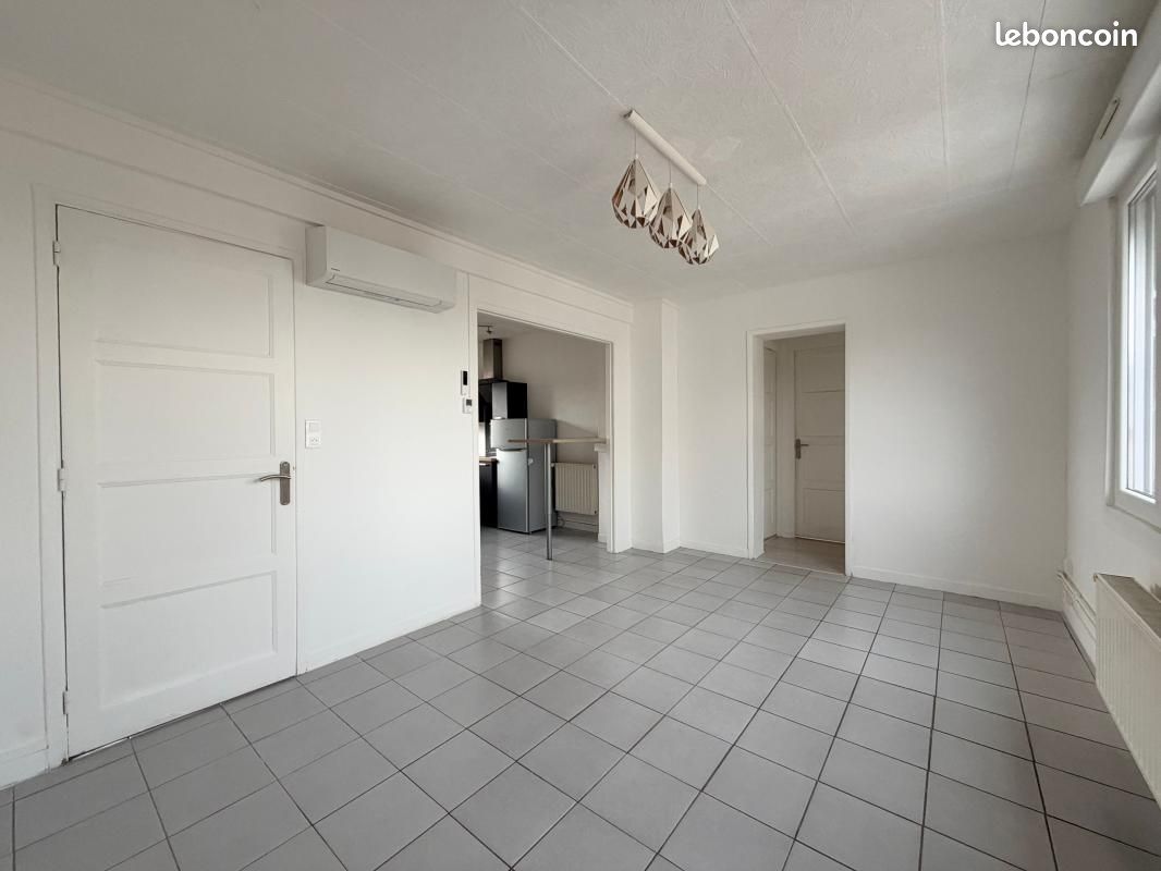 Appartement 2 pièces 54 m² · à Houplines · 54 m² · 750 €/mois
