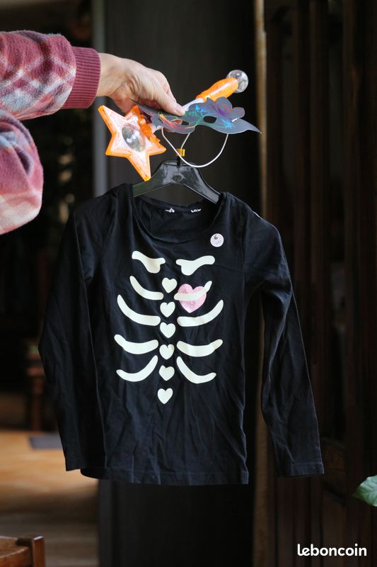 T-shirt halloween (image 1)