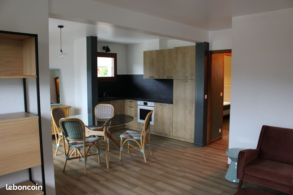 Appartement 2 pièces 42 m² · à Sallanches · 42 m² · 820 €