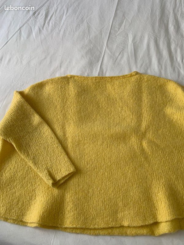 Pull jaune femme (image 2)
