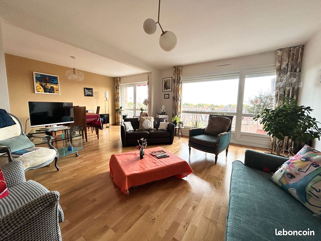 Appartement 4 pièces 120 m² · à Lille · 120 m² · 365 000 €
