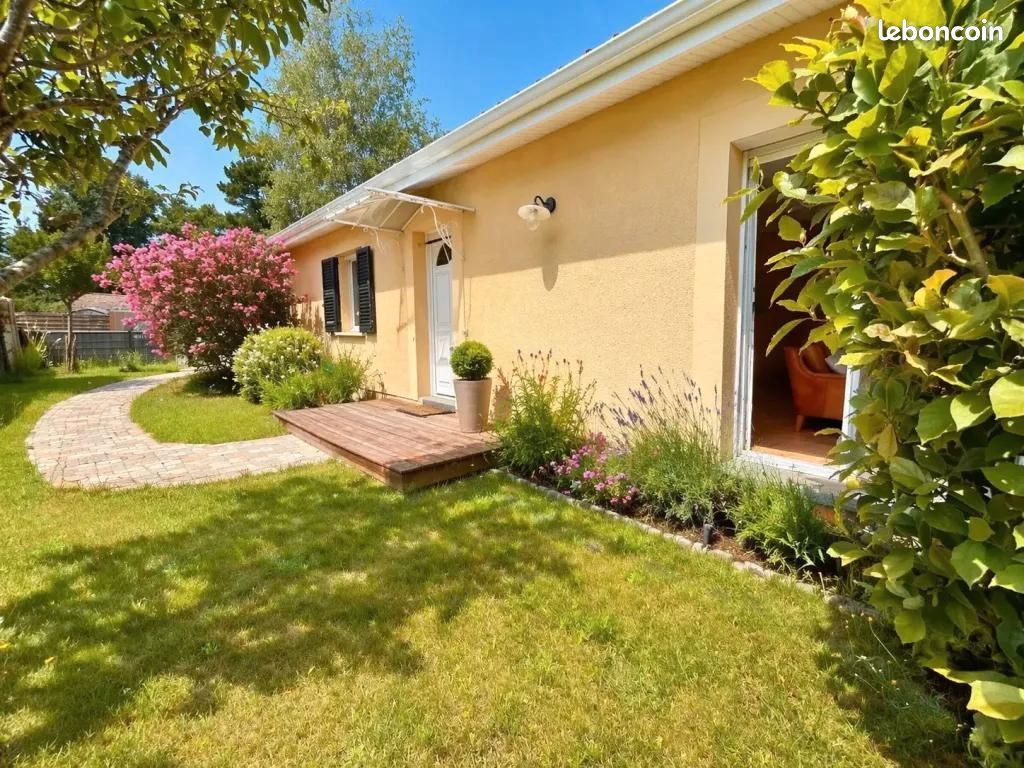 Maison 4 pièces 111 m² · à Carcans · 111 m² · 334 500 €