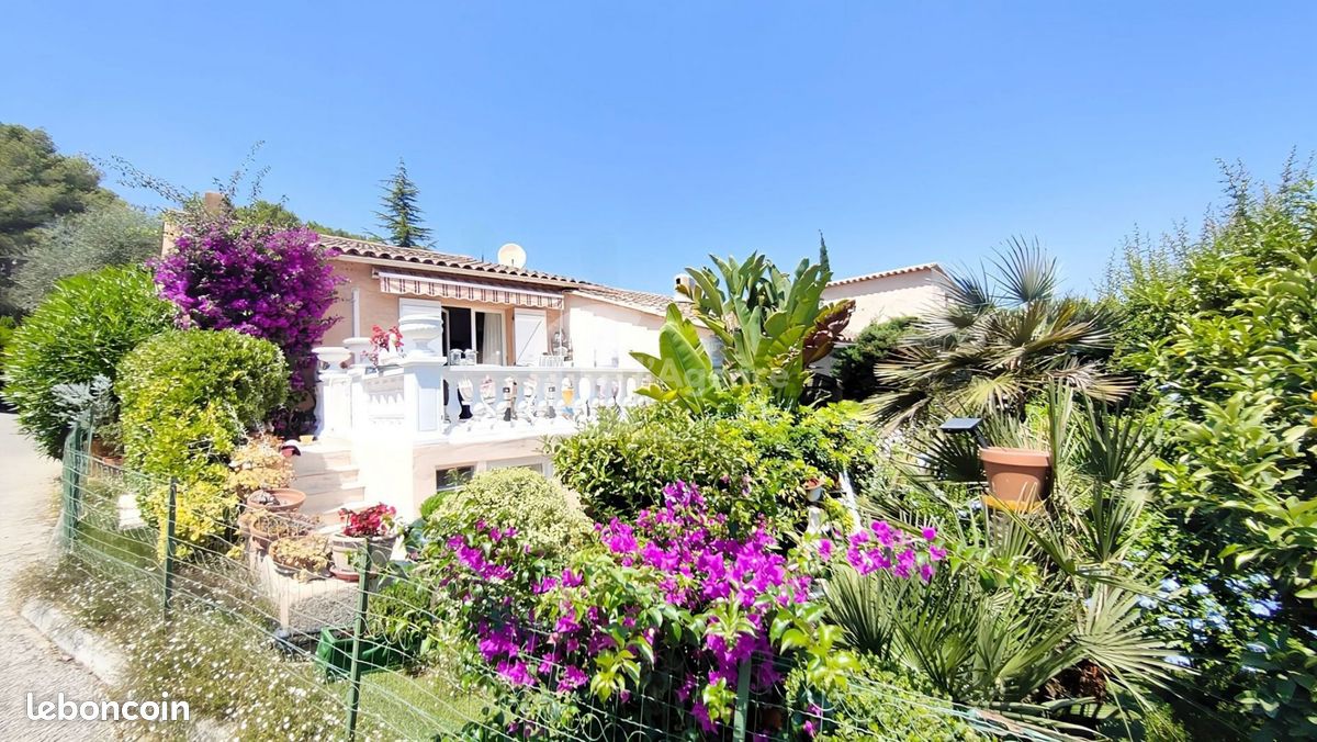 Maison 2 pièces 50 m² · à Vallauris · 50 m² · 218 000 €