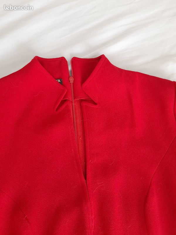 Robe rouge Geneviève TARKA (image 2)