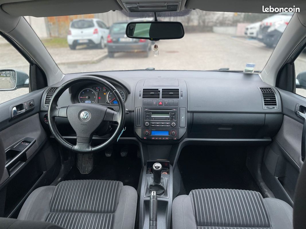 Autoradio VOLKSWAGEN POLO 4 PHASE 2 Diesel