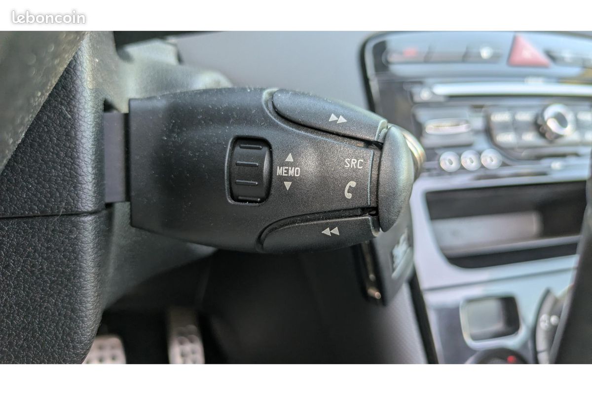 PEUGEOT 308 CC 1.6 156 Féline (image 26)