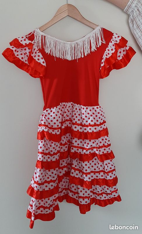 Costume espagnole 8/10 ans (image 1)