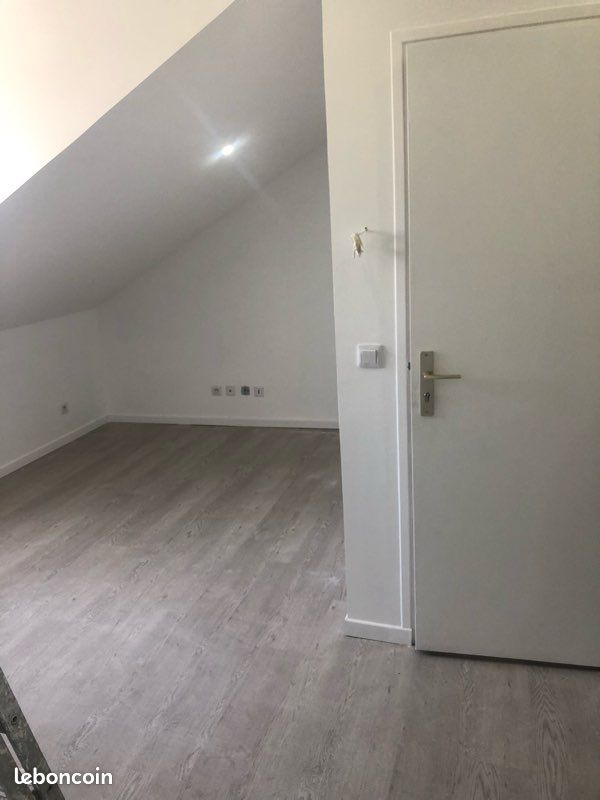 Appartement a louer dammarie-les-lys - 2 pièce(s) - 25 m2 - Surfyn