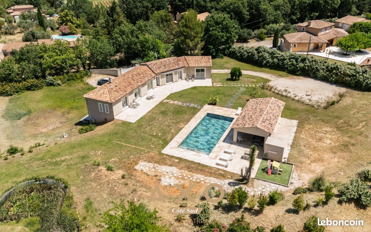 Maison 8 pièces 220 m² (image 18)