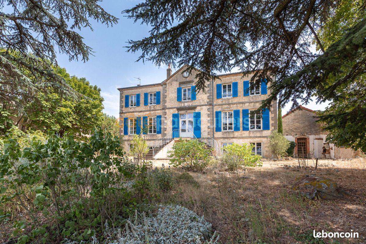Maison 11 pièces 500 m² · à Nonette-Orsonnette · 500 m² · 409 500 €