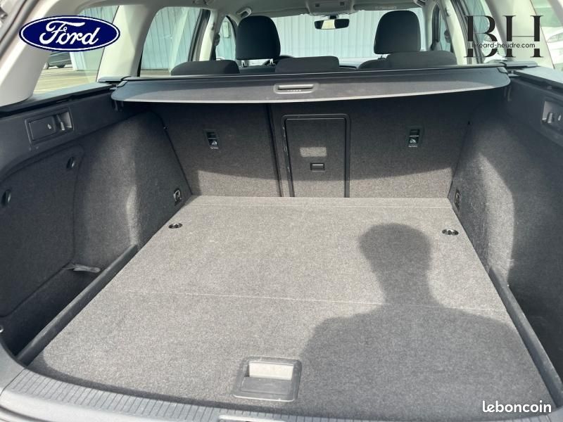 Volkswagen Golf SW 1.0 TSI 115ch Confortline Business Euro6d-T (image 6)