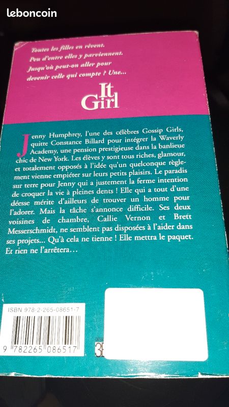 It girl roman (image 2)