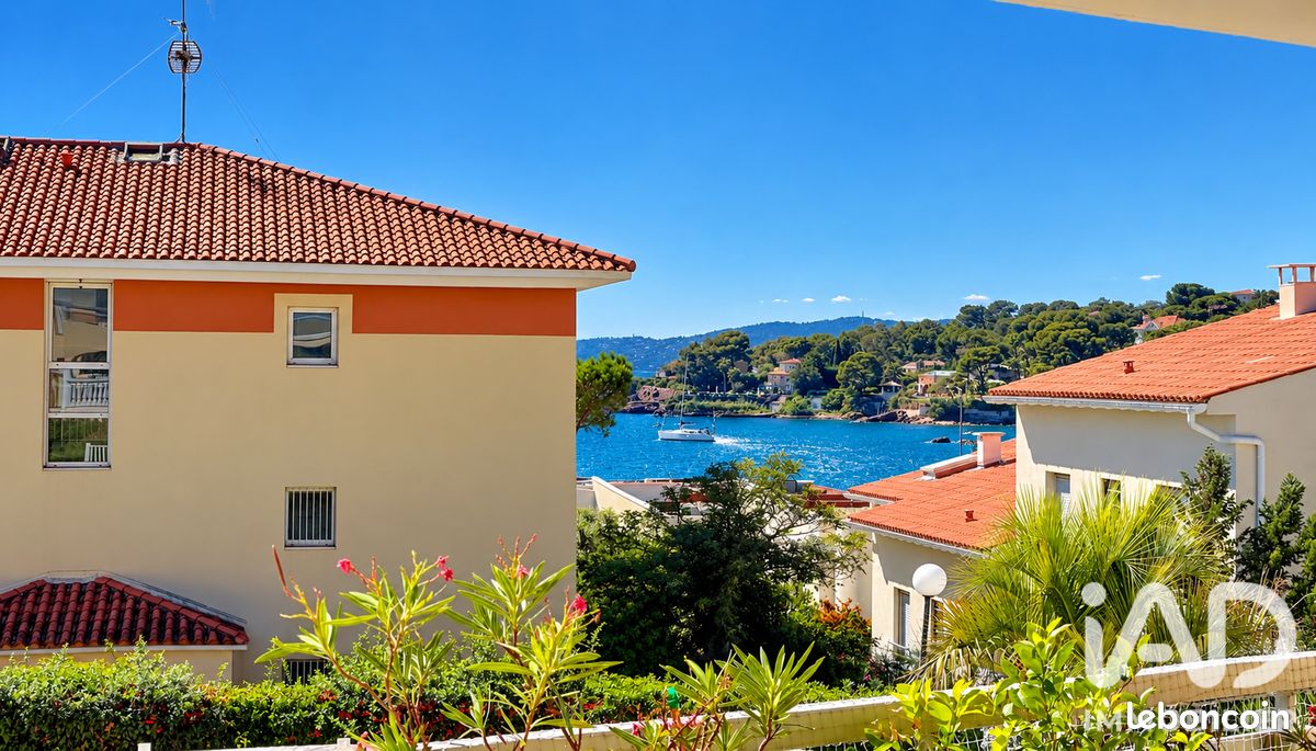 Appartement 2 pièces 48 m² · à Saint-Raphaël · 48 m² · 297 000 €